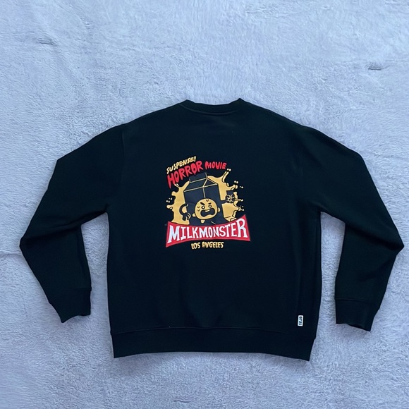 Vintage Black BT21 Graphic Crewneck - Picture 2 of 6
